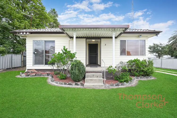 3 Carroll Avenue, Cessnock NSW 2325