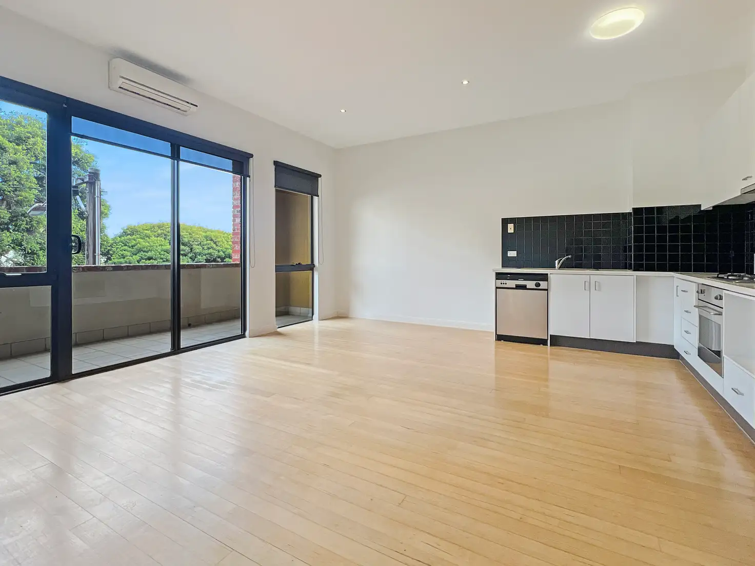 Main view of Homely unit listing, 43/93 High St, Preston, Preston VIC 3072