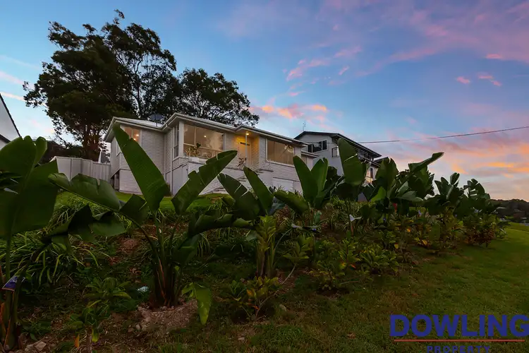 17 Yule Road, Merewether NSW 2291