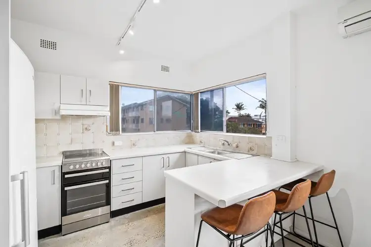 Second view of Homely house listing, 3/22 Bay Road, The Entrance NSW 2261