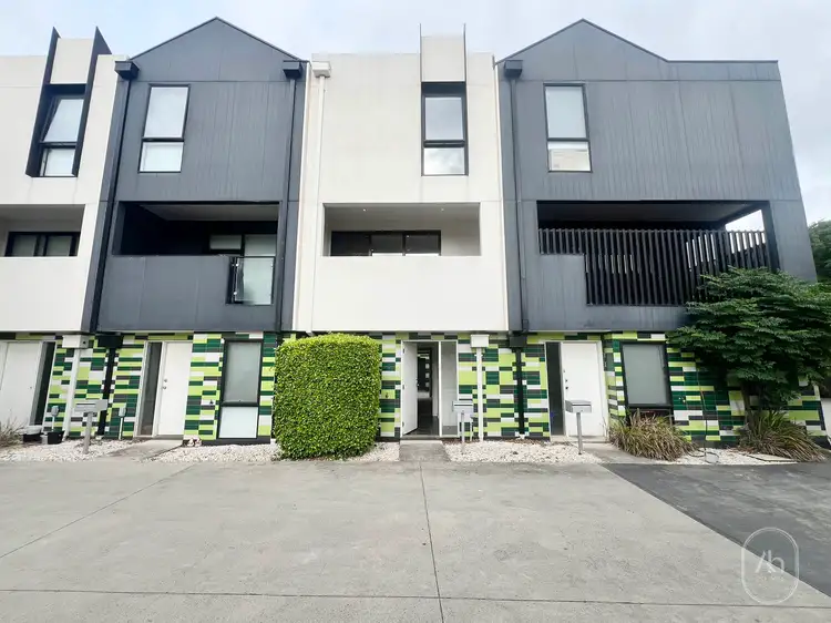 11/163 Carinish Road, Clayton VIC 3168