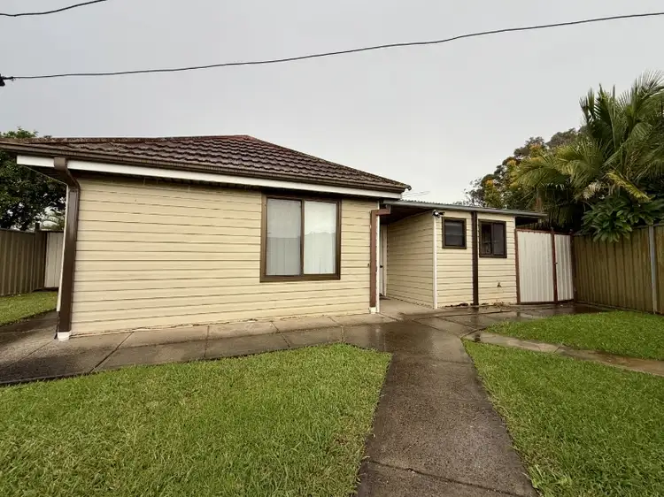 14B Crayford Crescent, Mount Pritchard NSW 2170