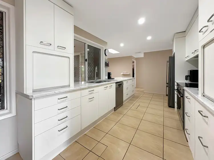 Sixth view of Homely house listing, 4 Seletar Place, Tanah Merah QLD 4128