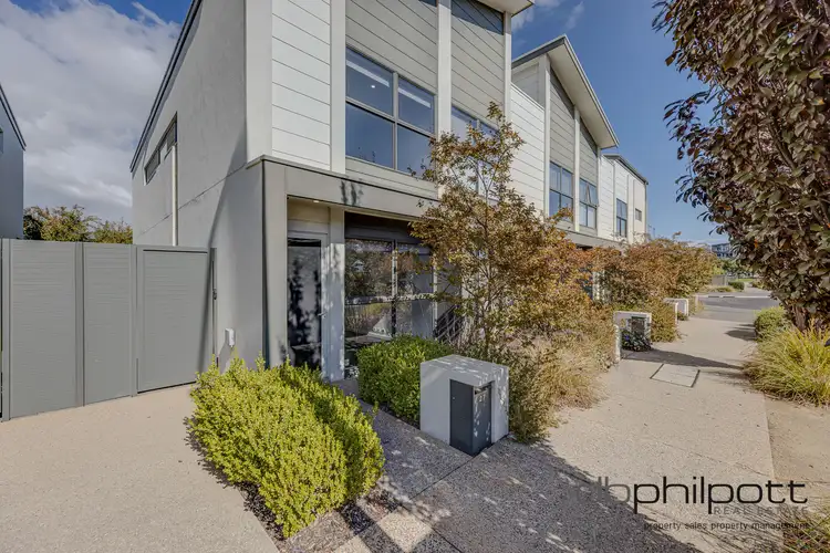 27 Hill Smith Boulevard, St Clair SA 5011