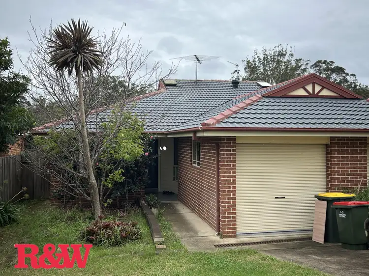1/5 Catchpole Street, St Helens Park NSW 2560