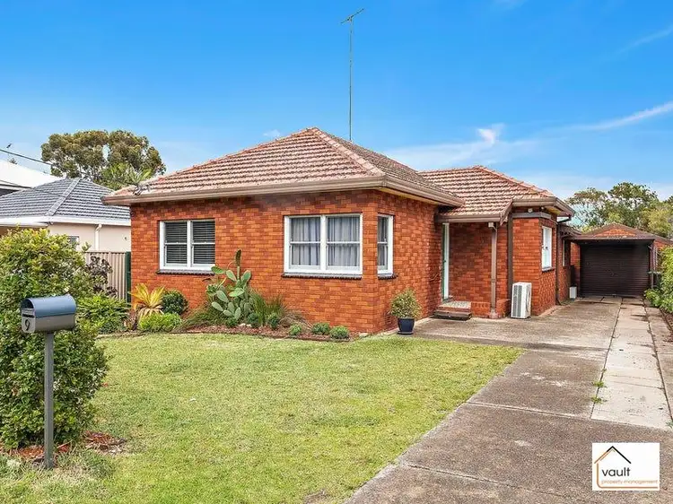 9 Milner Avenue, Kirrawee NSW 2232