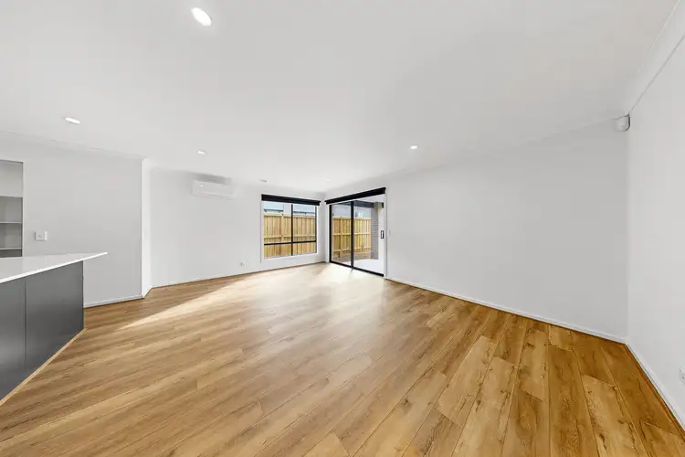 236 Maracana Avenue, Manor Lakes VIC 3024