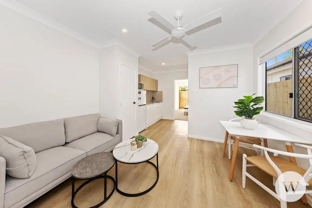 Main view of Homely unit listing, 39 Daniel St, Lota QLD 4179