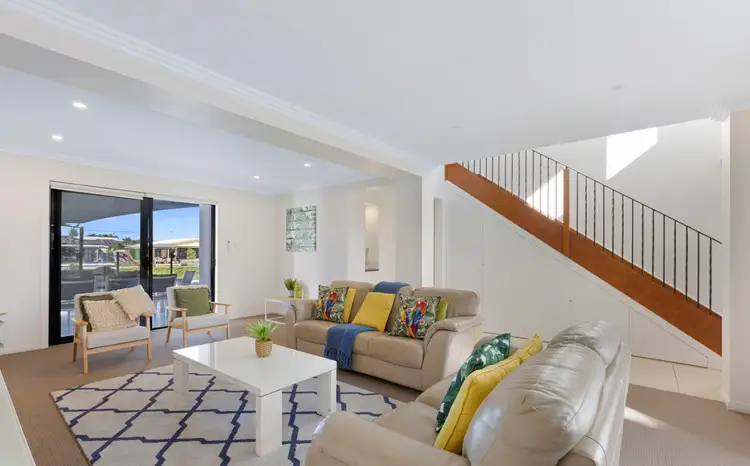 Seventh view of Homely house listing, 4 Mexicali Court, Broadbeach Waters QLD 4218