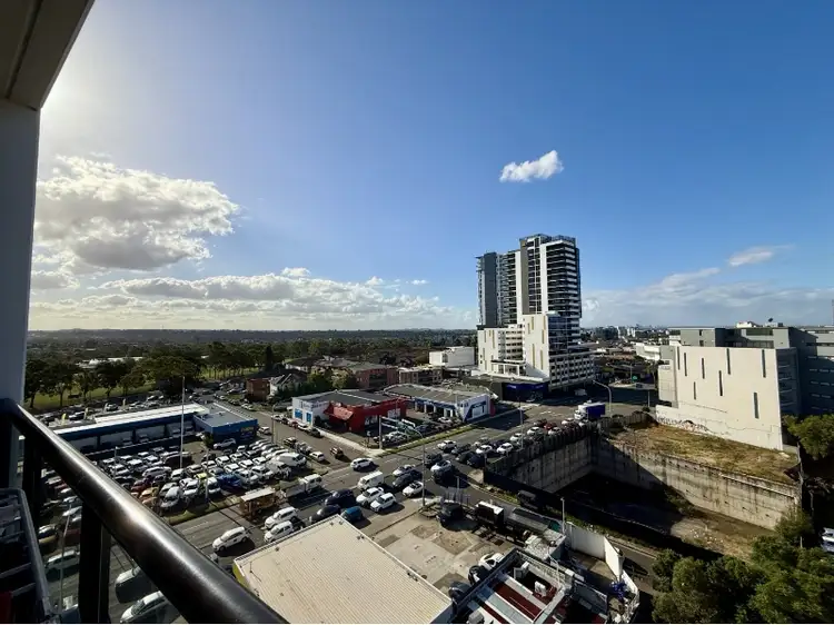1006/420 Macquarie Street, Liverpool NSW 2170