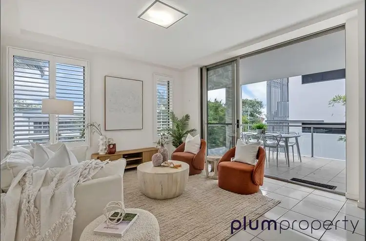 8/70 Durham Street, St Lucia QLD 4067