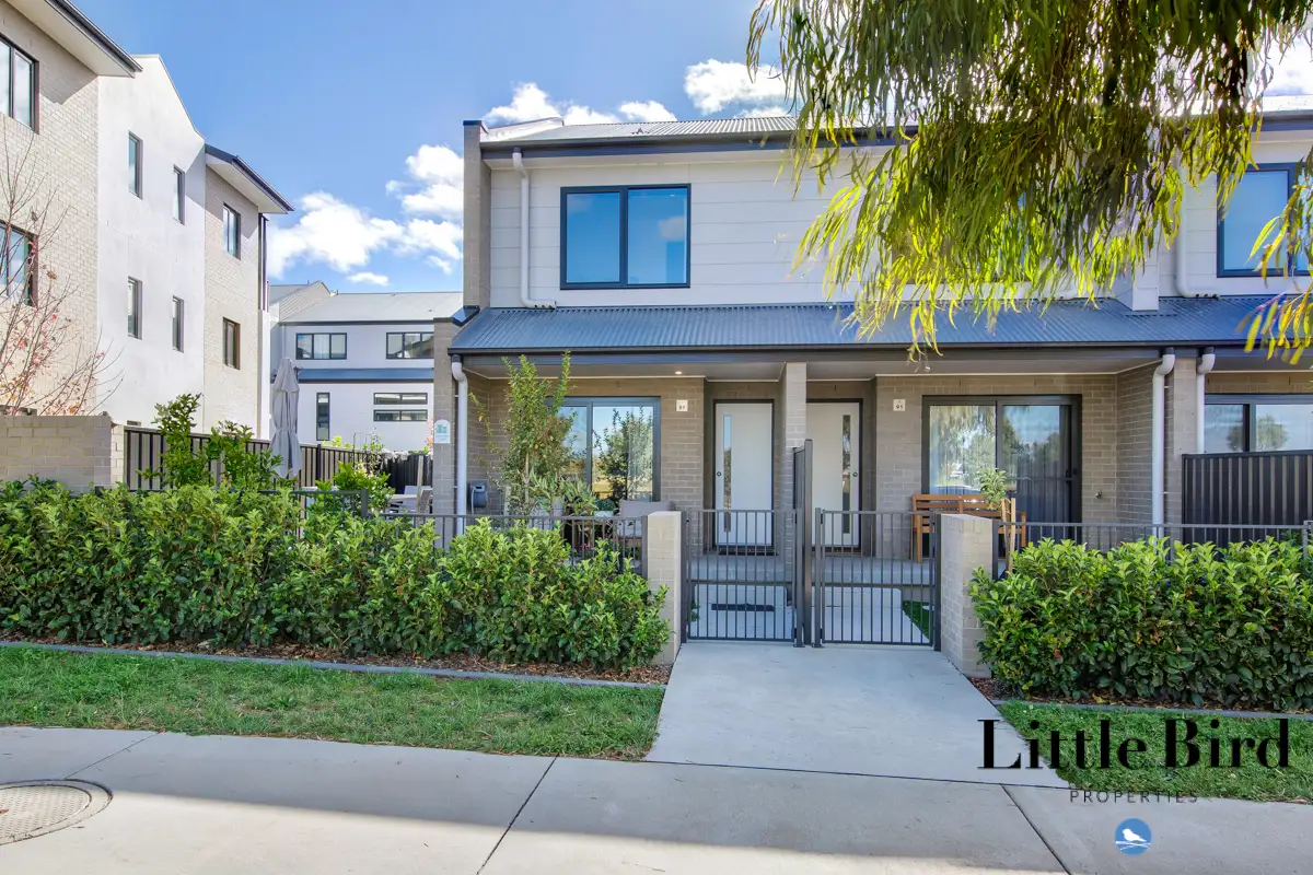Main view of Homely townhouse listing, 89 Sutherland Crescent, Taylor ACT 2913