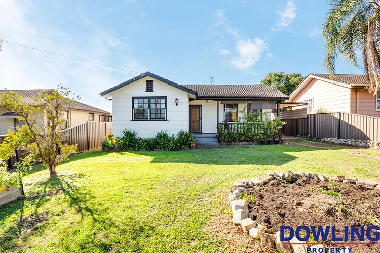 9 Windermere Avenue, Woodberry NSW 2322