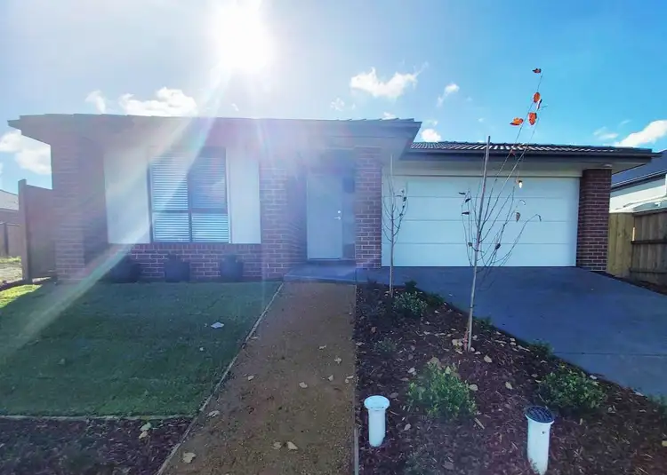 26 Beartooth Dr, Winter Valley VIC 3358