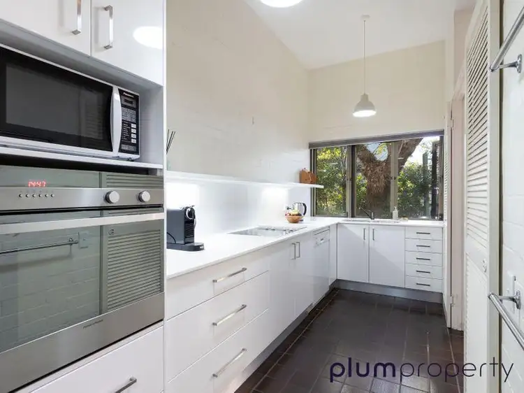 Fourth view of Homely unit listing, 1/92 Ryans Road, St Lucia QLD 4067