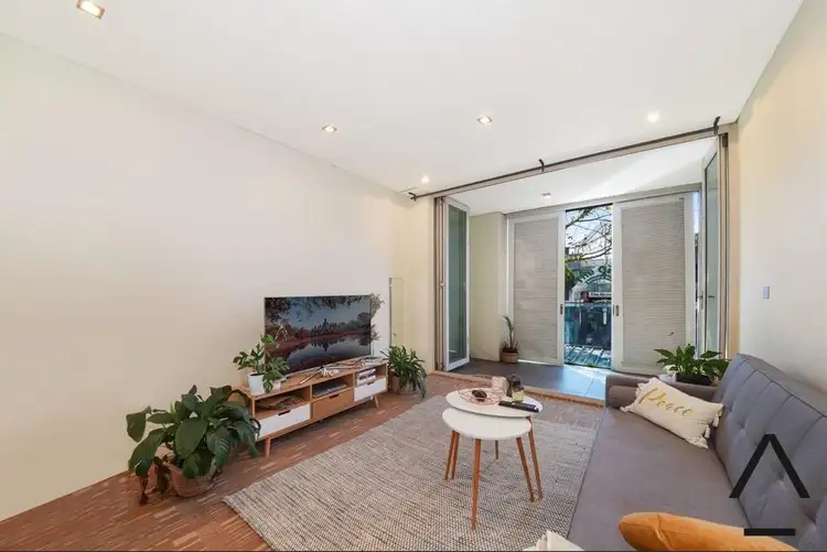 102/143-151 Military Road, Neutral Bay NSW 2089