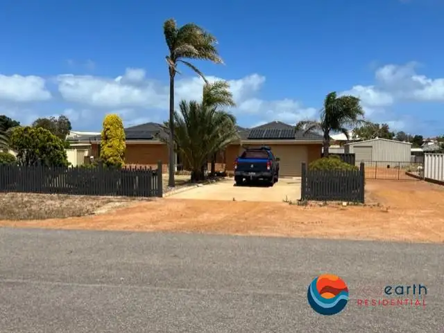 47 Eakins Crescent, Wandina WA 6530
