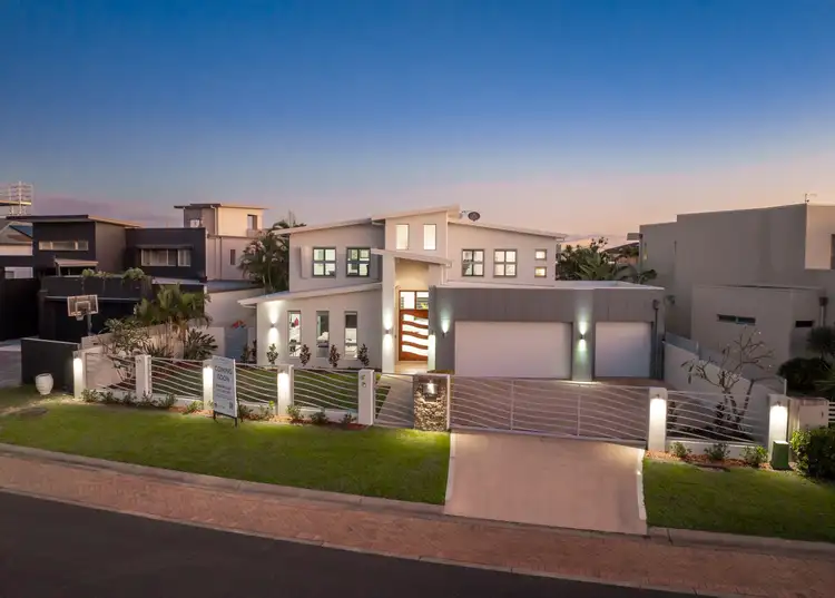 Third view of Homely house listing, 10 Regents Court, Sovereign Islands QLD 4216