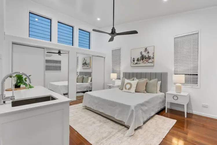 29 Carlyle Street, Seventeen Mile Rocks QLD 4073