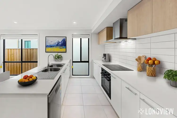 37 Rubrum Road, Sunbury VIC 3429