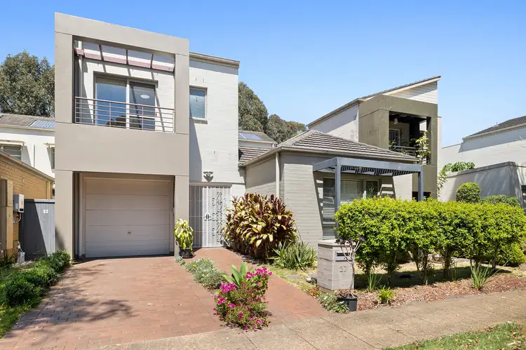 27 Owens Ave, Newington NSW 2127