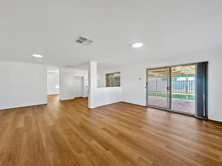 3 St Tropez Court, Port Kennedy WA 6172