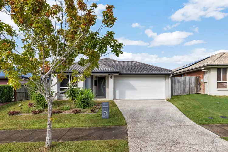 6 Anne St, Augustine heights QLD 4300