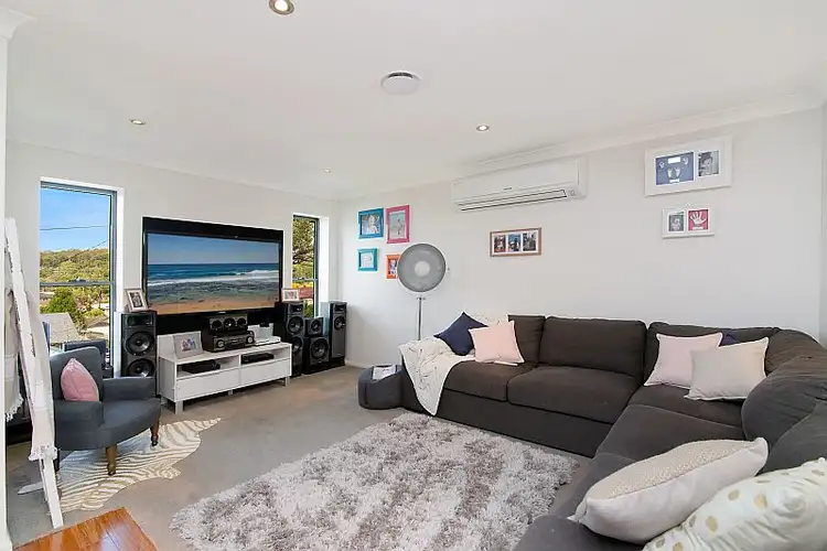 Second view of Homely house listing, 31 Elaine Avenue, Berkeley Vale NSW 2261