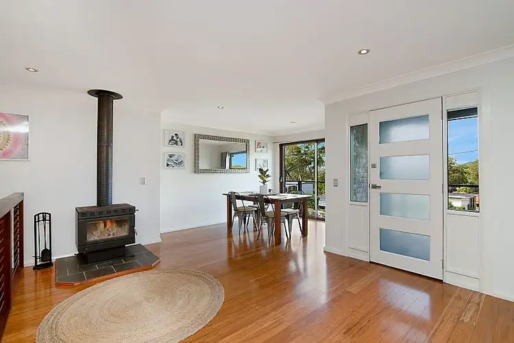 Fourth view of Homely house listing, 31 Elaine Avenue, Berkeley Vale NSW 2261