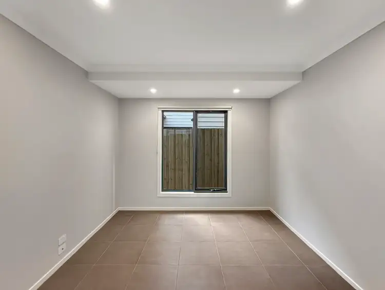 Fourth view of Homely townhouse listing, 10 Laanecoorie Walk, Eynesbury VIC 3338