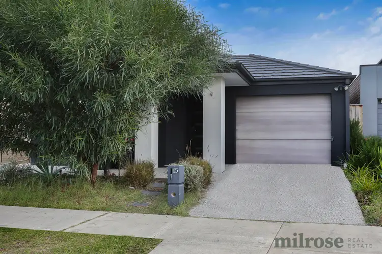 15 Abbotswick Circuit, Williams Landing VIC 3027