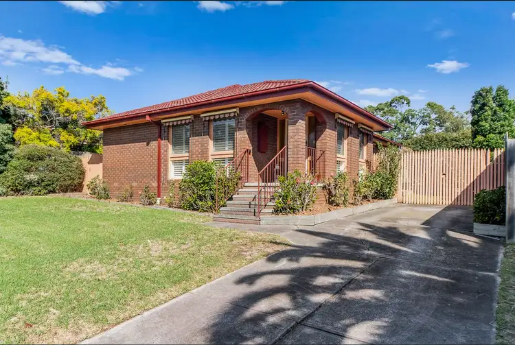 10 Greenshank Court, Carrum Downs VIC 3201