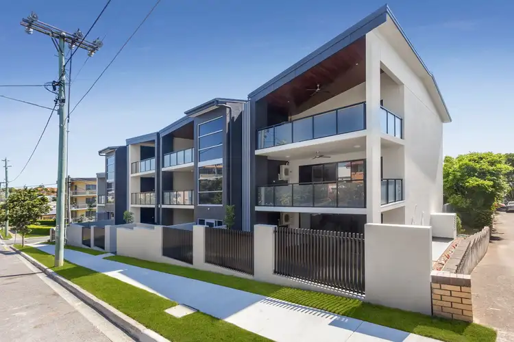 Main view of Homely unit listing, 11/10 Botany St, Clayfield QLD 4011