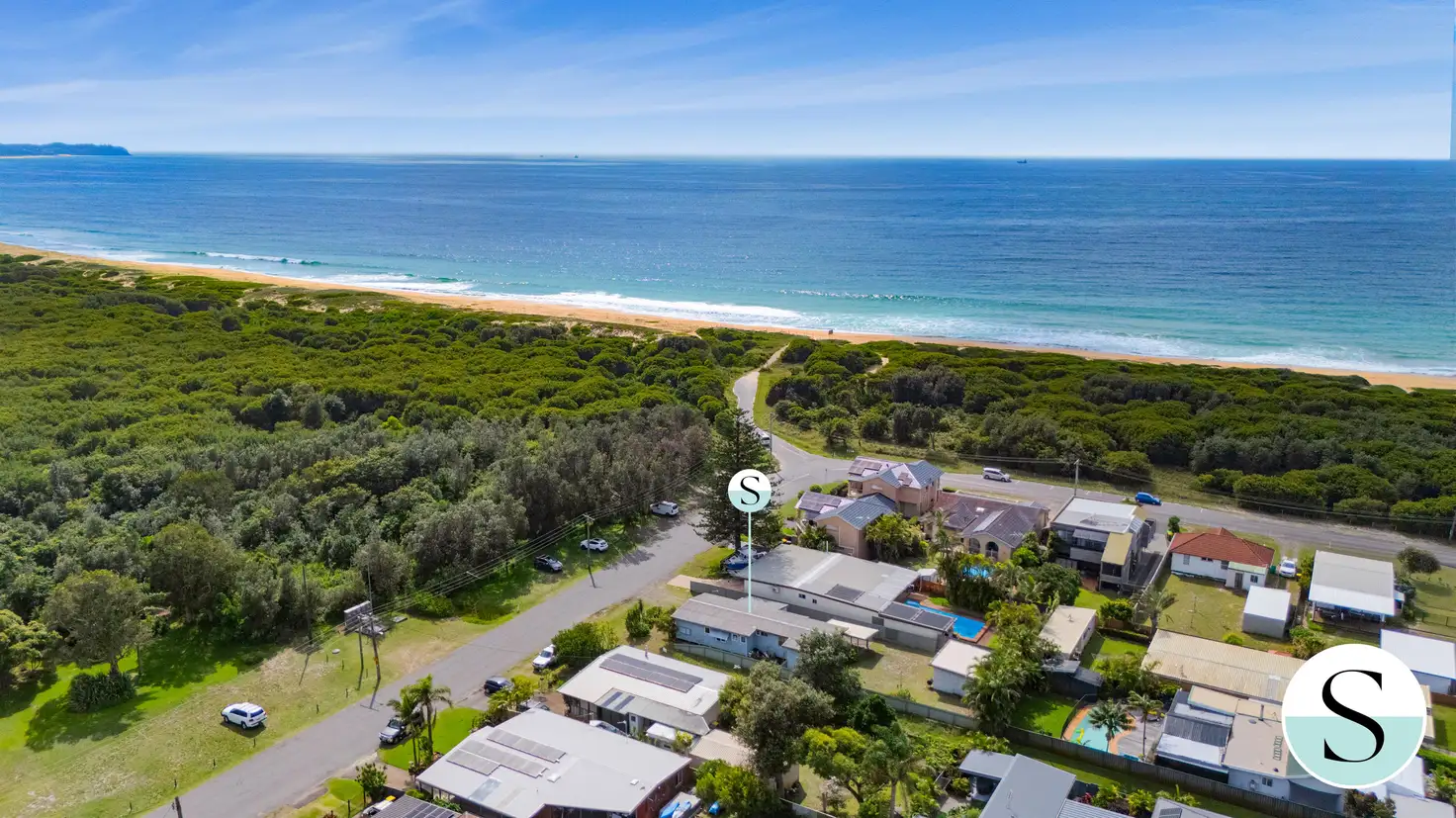 Main view of Homely unit listing, 2/4 Awabakal Avenue, Blacksmiths NSW 2281