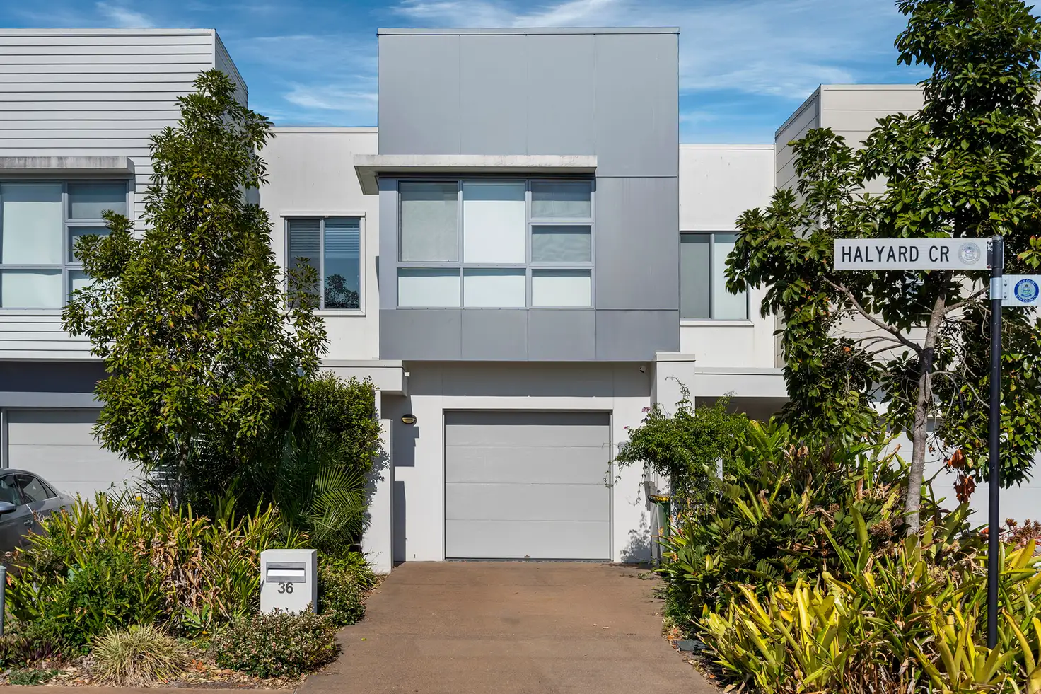 Main view of Homely townhouse listing, 36 Halyard Crescent, Hope Island QLD 4212