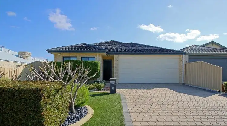 16 Gamenya Street, Canning Vale WA 6155