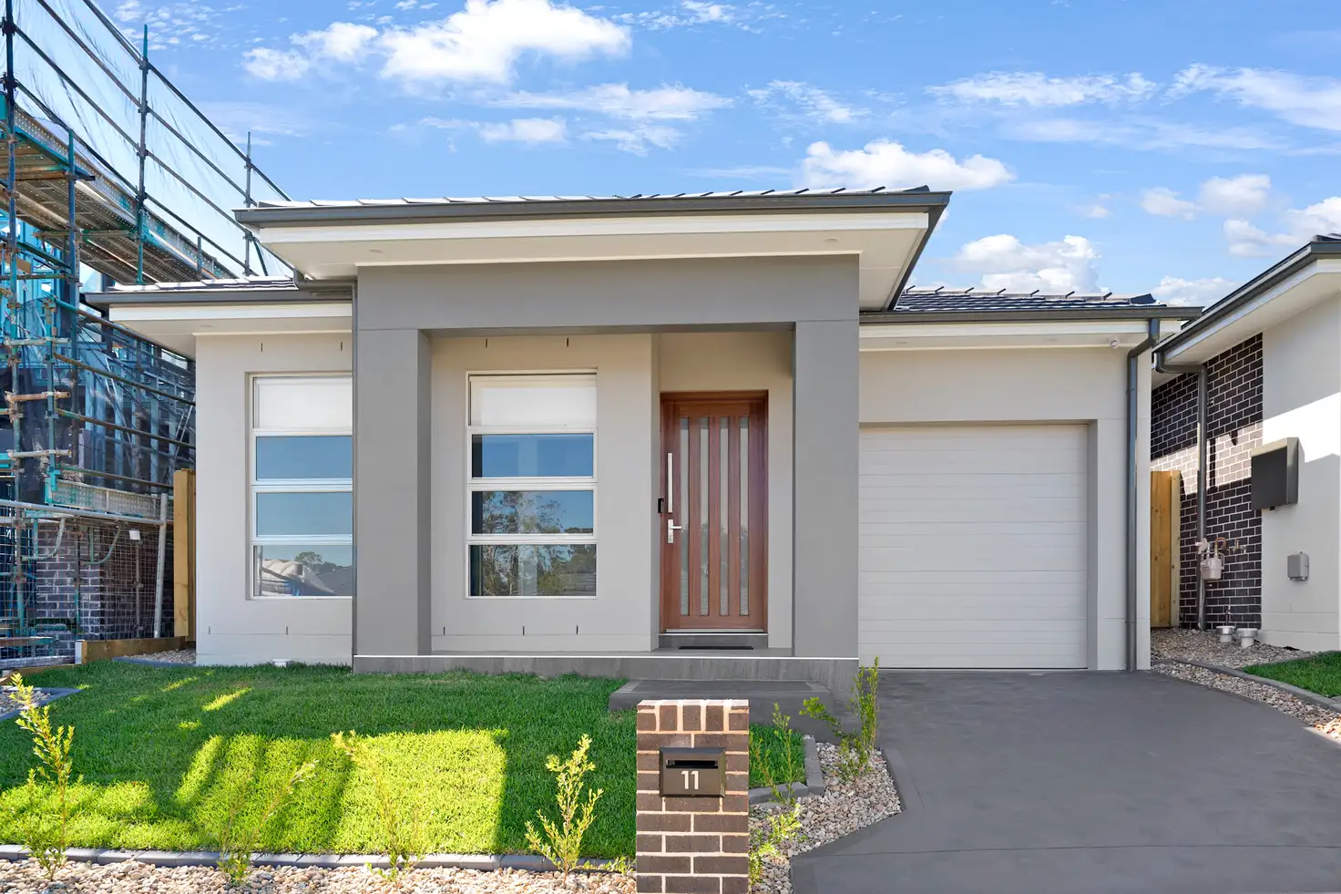 Main view of Homely house listing, 11 Dunstan Drive, Bradbury NSW 2560