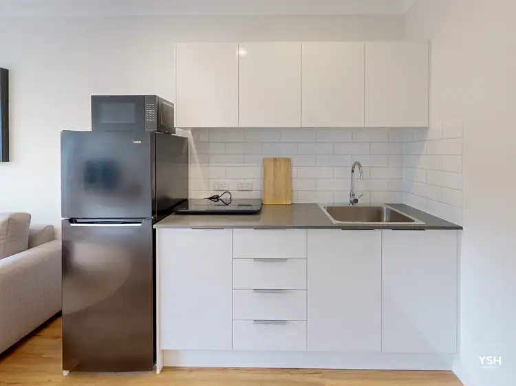 Third view of Homely apartment listing, 4/307a Riding Rd, Balmoral QLD 4171