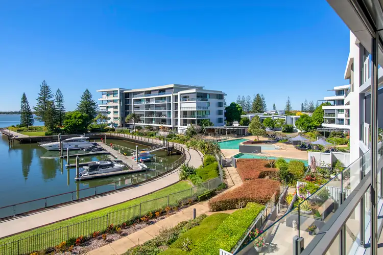 Fourth view of Homely apartment listing, 4304/323 Bayview Street, Hollywell QLD 4216