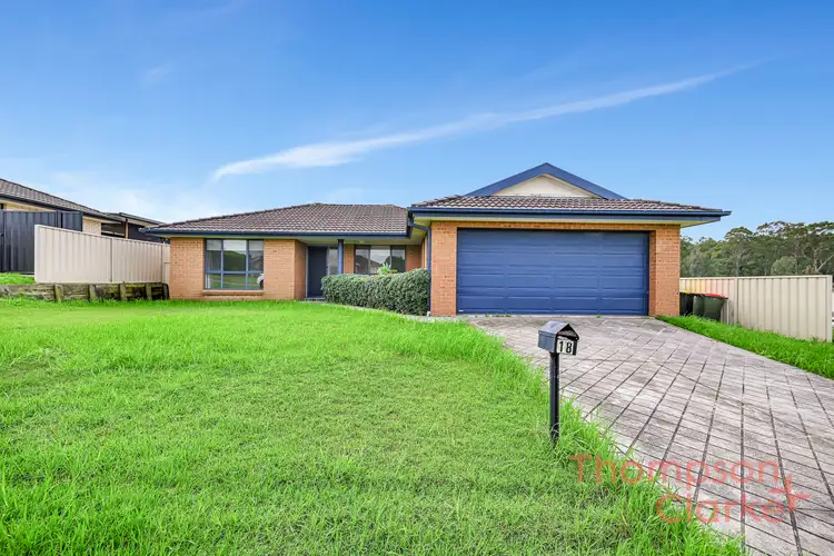 18 Diamond Circuit, Rutherford NSW 2320