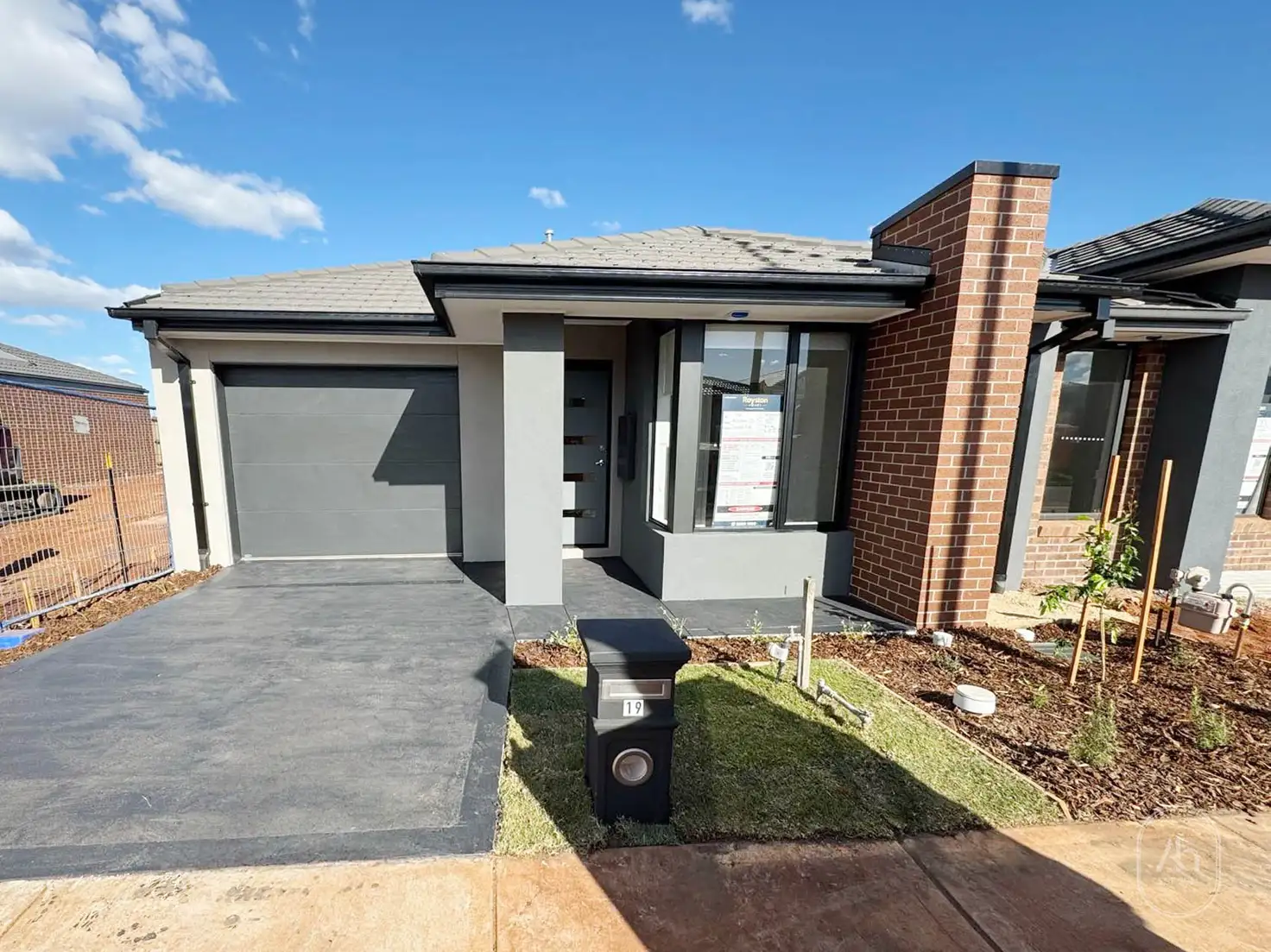 Main view of Homely house listing, 19 Mistletoe Drive, Strathtulloh VIC 3338