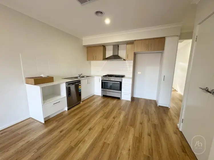 Second view of Homely house listing, 19 Mistletoe Drive, Strathtulloh VIC 3338