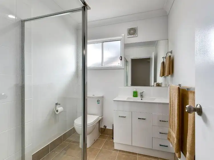 Third view of Homely unit listing, 5/45 Nudgee Road, Hamilton QLD 4007