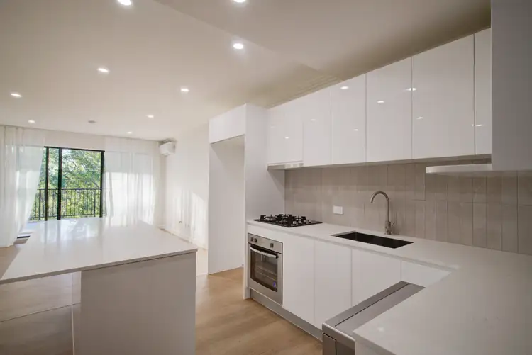 4/6 Heron Close, Watanobbi NSW 2259