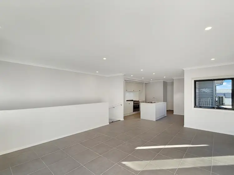 Fourth view of Homely townhouse listing, 6 Laanecoorie Walk, Eynesbury VIC 3338