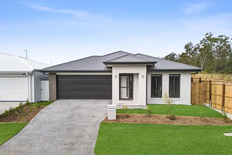 8 Whitfield Street, Ripley QLD 4306