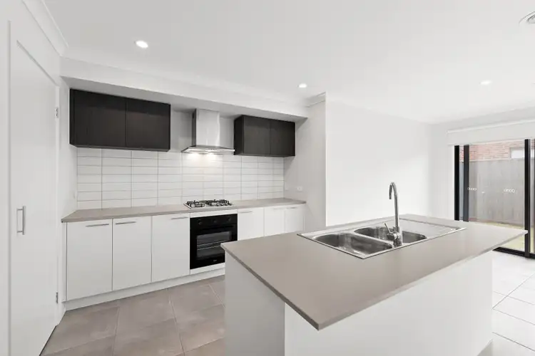 Fourth view of Homely house listing, 43 Drumchapel Crescent, Strathtulloh VIC 3338