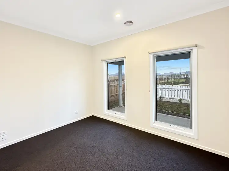 Second view of Homely house listing, 5 Tarnagulla Street, Eynesbury VIC 3338