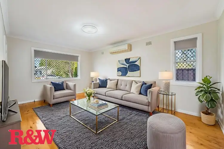 11 Hargrave Street, Leumeah NSW 2560
