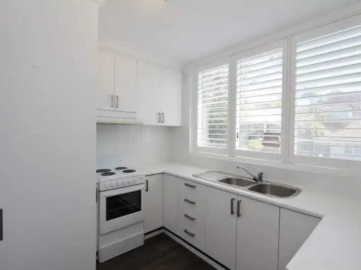 8/27 Castlefield Street, Bondi NSW 2026